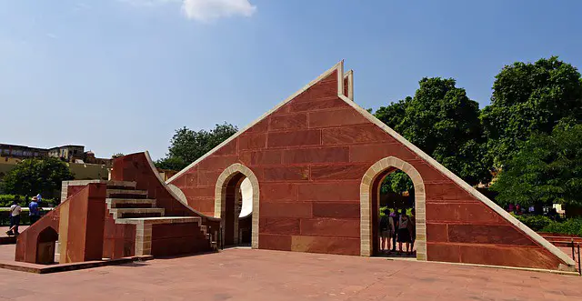 [PDF] all about Jantar Mantar Rajasthan | जंतर मंतर-खगोलीय वेधशाला | Place review in Hindi