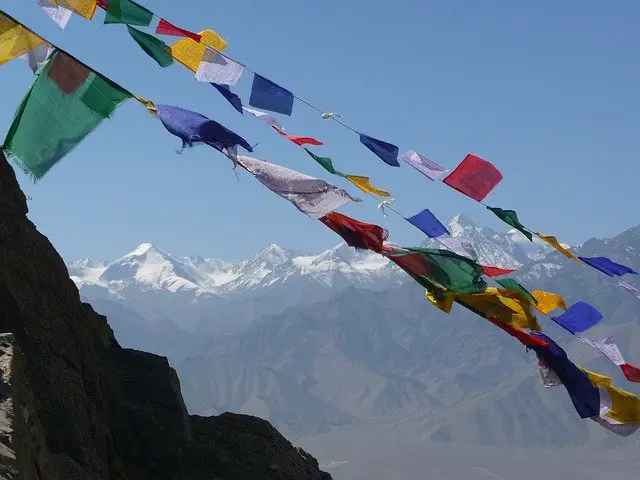 10 Famous tourist places in Ladakh | लद्दाख में घूमने वाली जगह