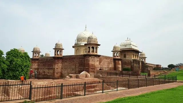 Sheikh chilli's Tomb in Hindi | शेख चिल्ली का मकबरा